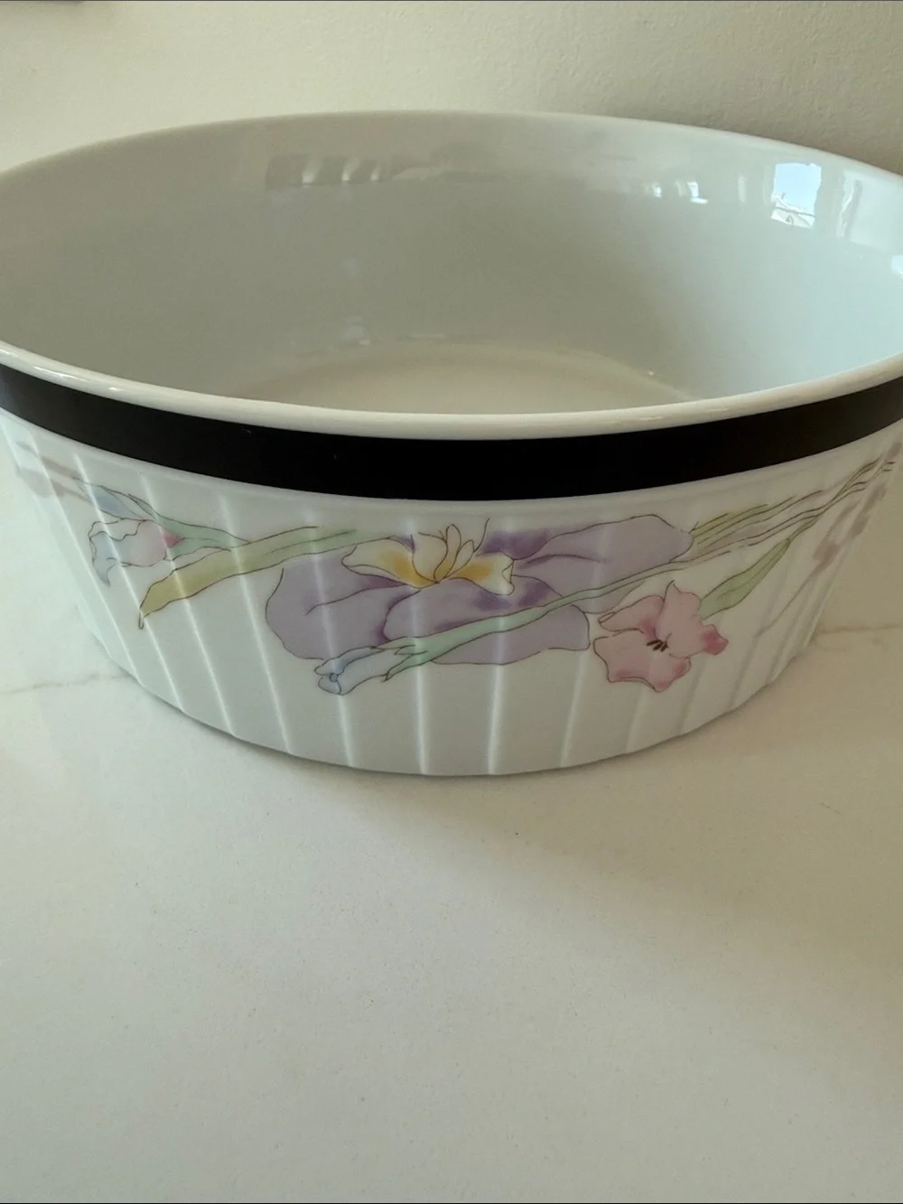 Vintage Mikasa Charisma Black Ultra Ceram Bake & Serve UP025 Soufflé Dish 7.5”